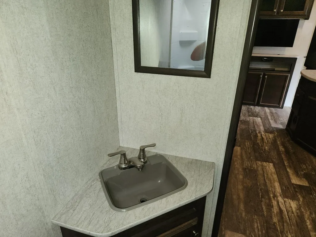 Mossy Oak Cabin dinette seating and table
